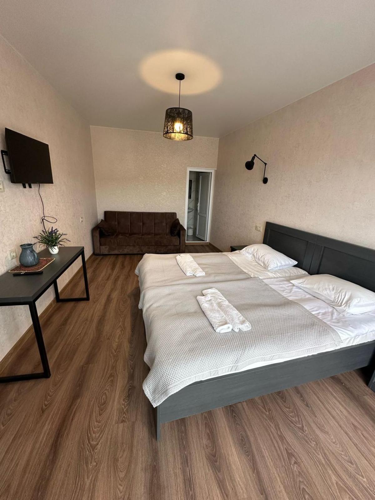 Hotel Terrace Rabath Ахалцихе Екстериор снимка