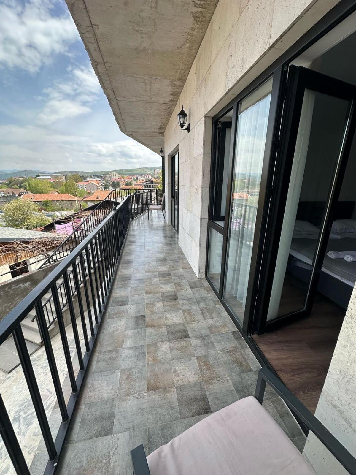 Hotel Terrace Rabath Ахалцихе Екстериор снимка