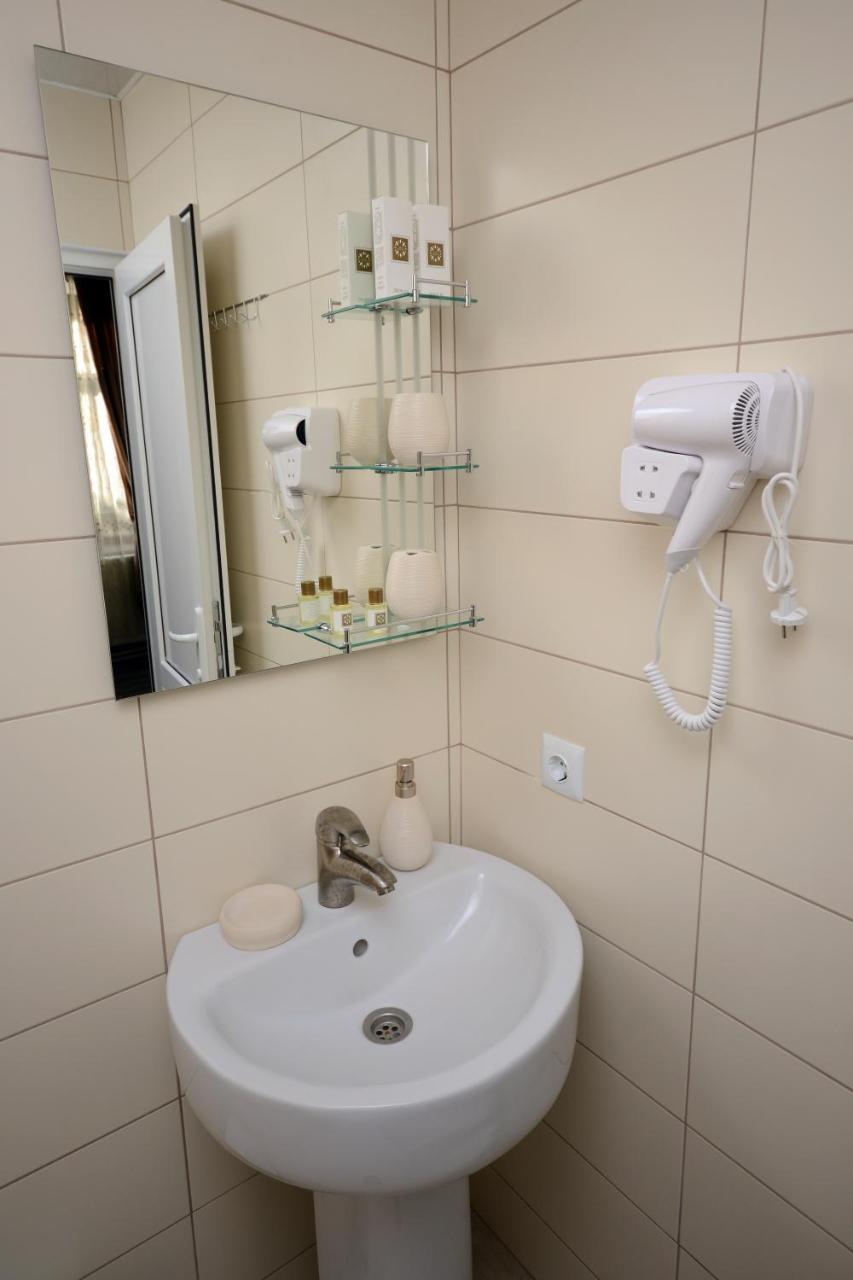 Hotel Terrace Rabath Ахалцихе Екстериор снимка