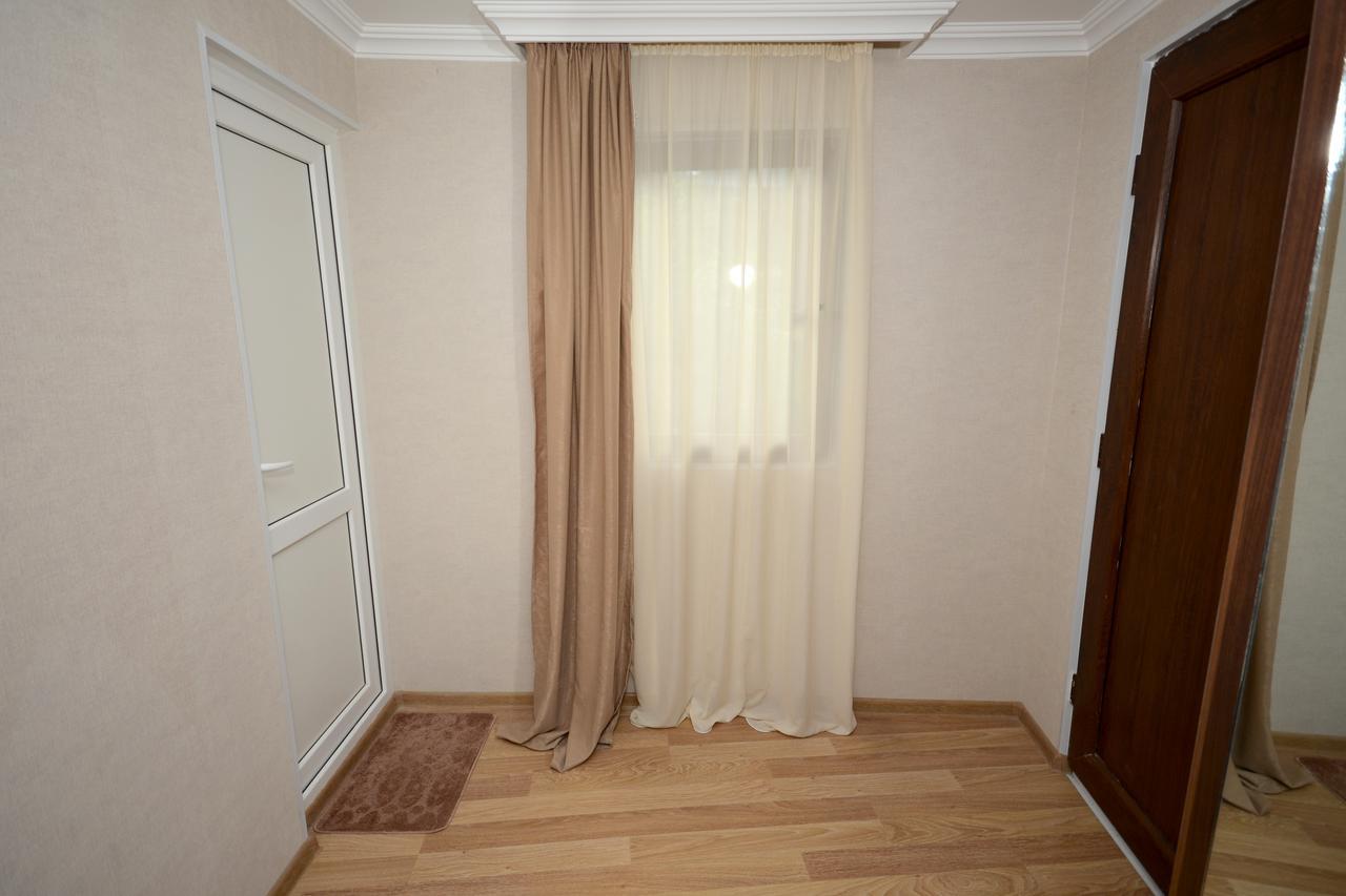 Hotel Terrace Rabath Ахалцихе Екстериор снимка