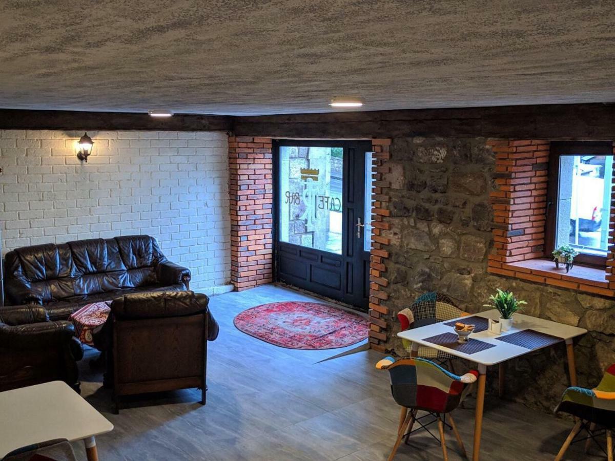 Hotel Terrace Rabath Ахалцихе Екстериор снимка